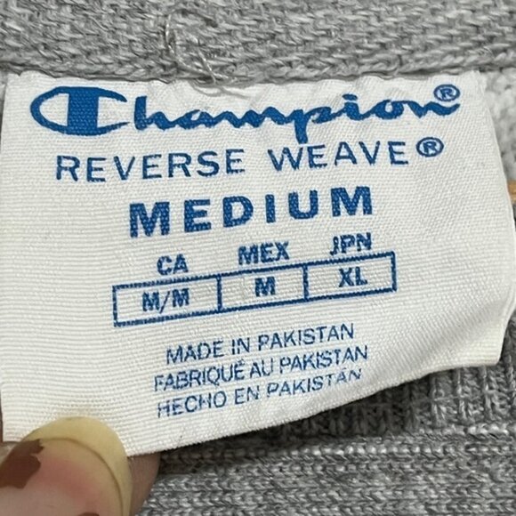 Champion Reverse Weave Crewneck Sweatshirt - Heather Grey - Size Medium - Picture 5 of 9